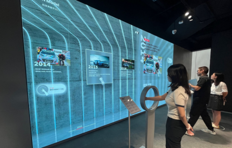 理光商顯案例丨賦能現代汽車上海展廳,打造沉浸式科技觀展新體驗